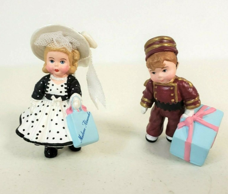 1999 Park Ave Wendy and Alex - Madame Alexander - Merry Miniature Set